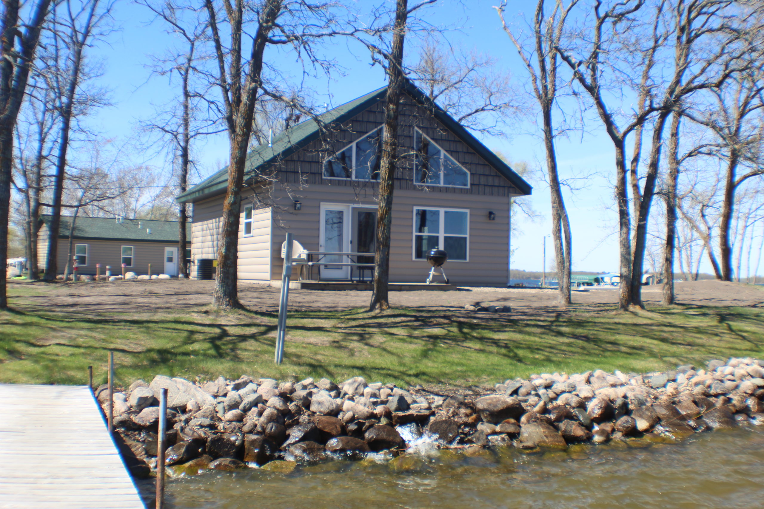 Cabin 1 Lakeside